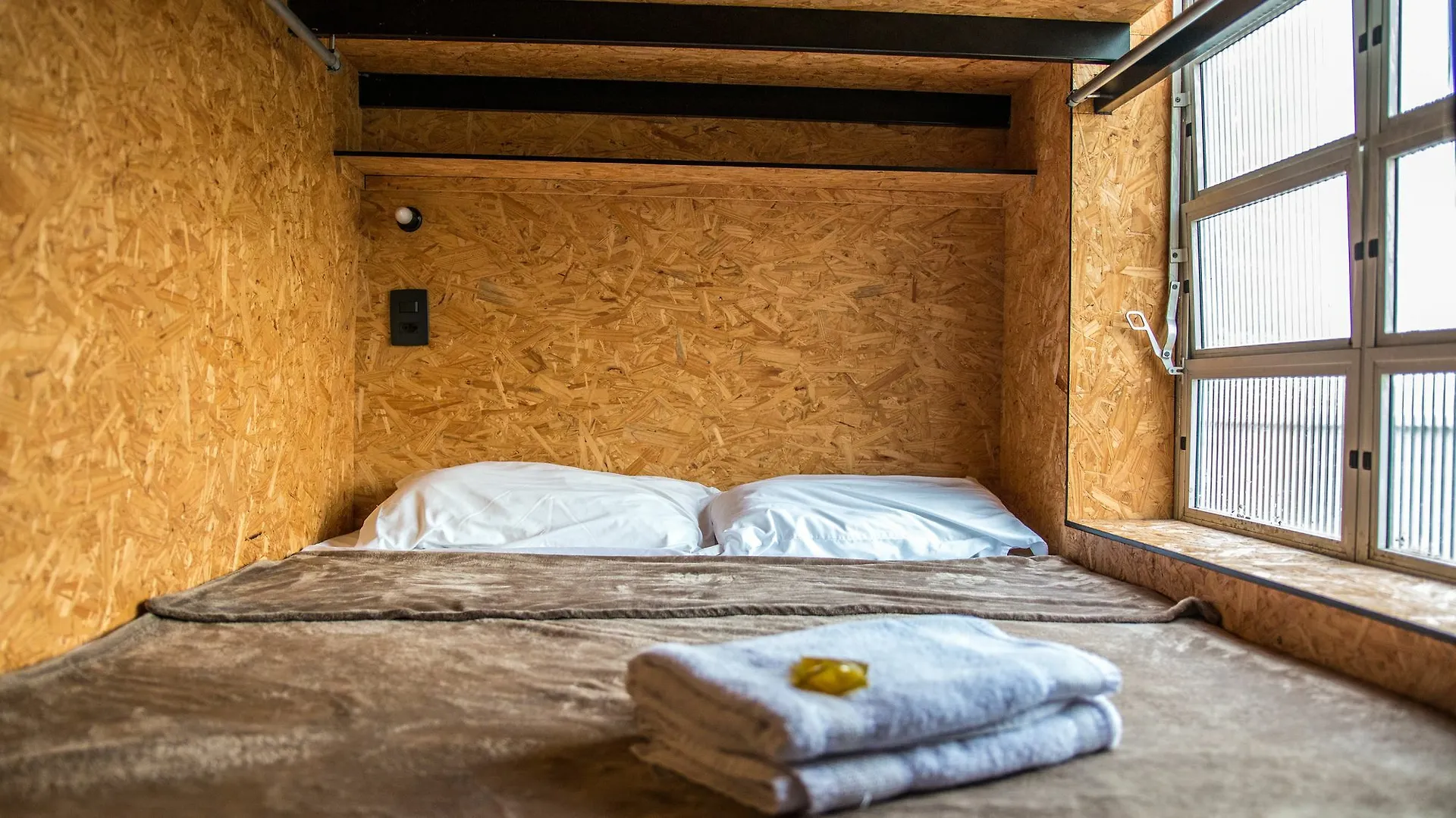 Eco Box Hostel Florianópolis Brasil